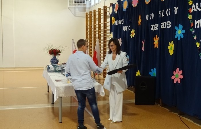 zakonczenieroku00004