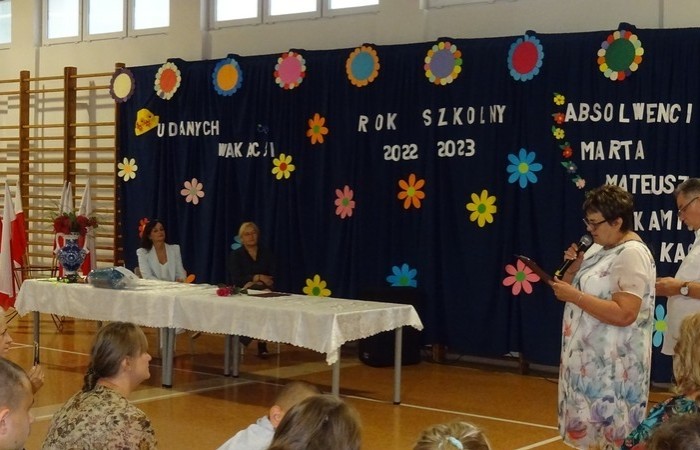 zakonczenieroku00021