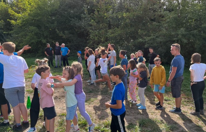 1B0B7823-386E-49B8-8FFC-E4A58CE952EA