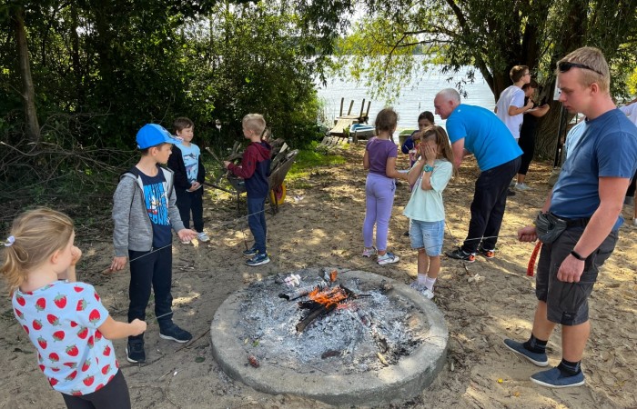 45D15FA4-1D8B-4FBC-A2BB-C1FFDBE42B64